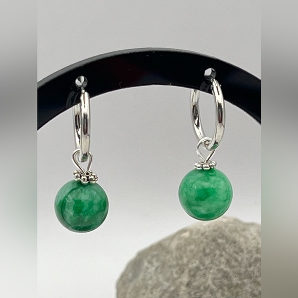 GREEN JASPER EARRINGS - Picture 7 of 10